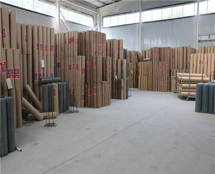 電焊網(wǎng)車(chē)間